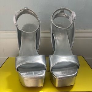 Silver Heels Women's size 8 | Circus by Sam Edelman